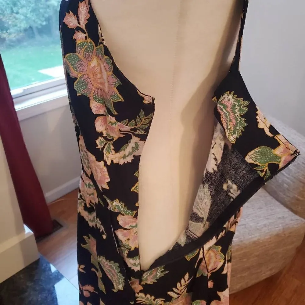 Who What Wear Black and Pink Floral Mini Dress - Picture 6 of 14